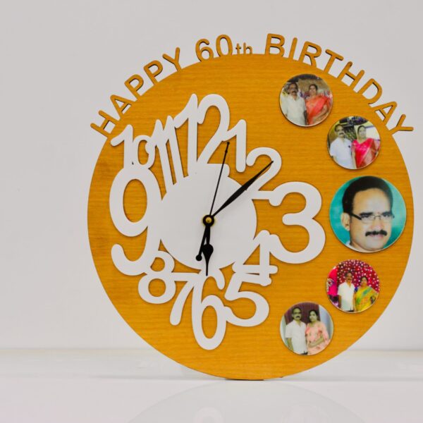 wood clock - Bubbly Decors