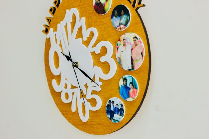 wood clock - Bubbly Decors