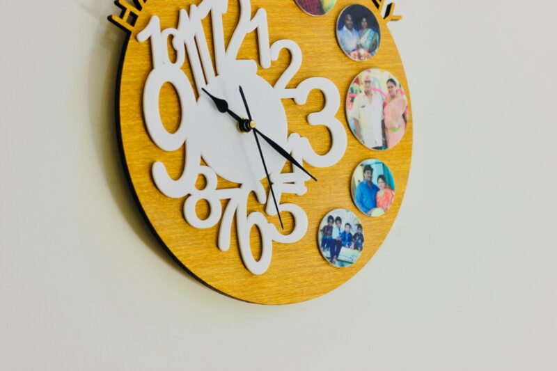 wood clock - Bubbly Decors