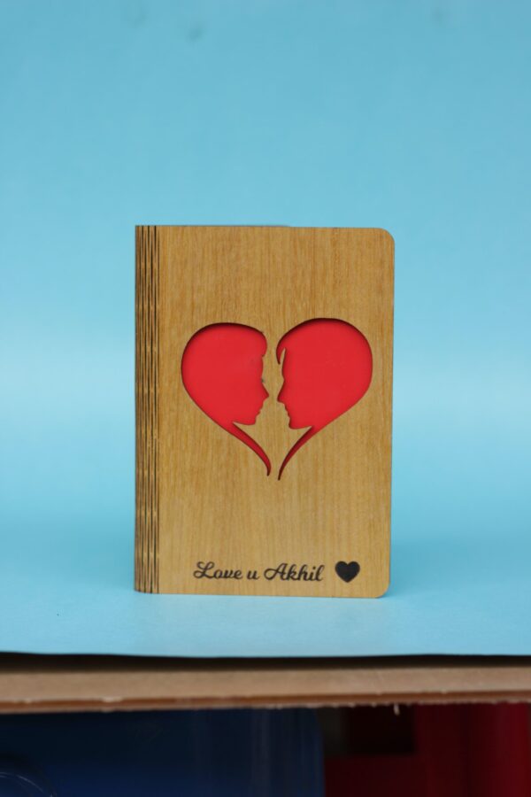 wood greeting heart faces - Bubbly Decors