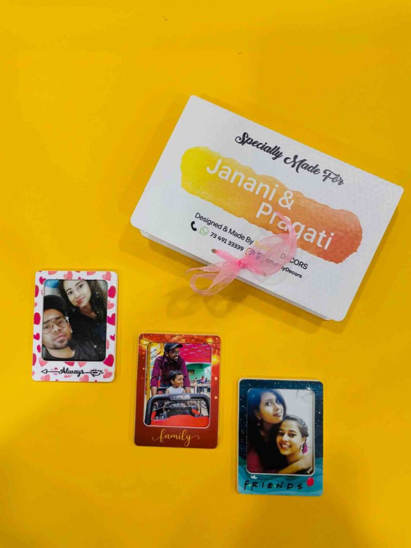 Pattern portrait photo magnets - Bubbly Decors