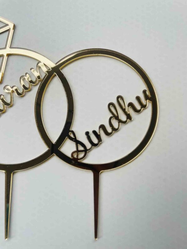 Cake topper couple ring - Bubbly Decors