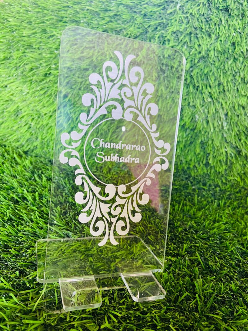 Mobile Stand Mandala Design - Bubbly Decors