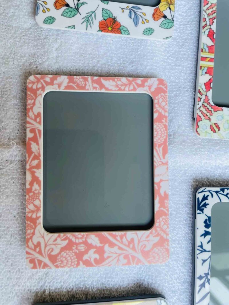 Pattern portrait photo magnets - Bubbly Decors