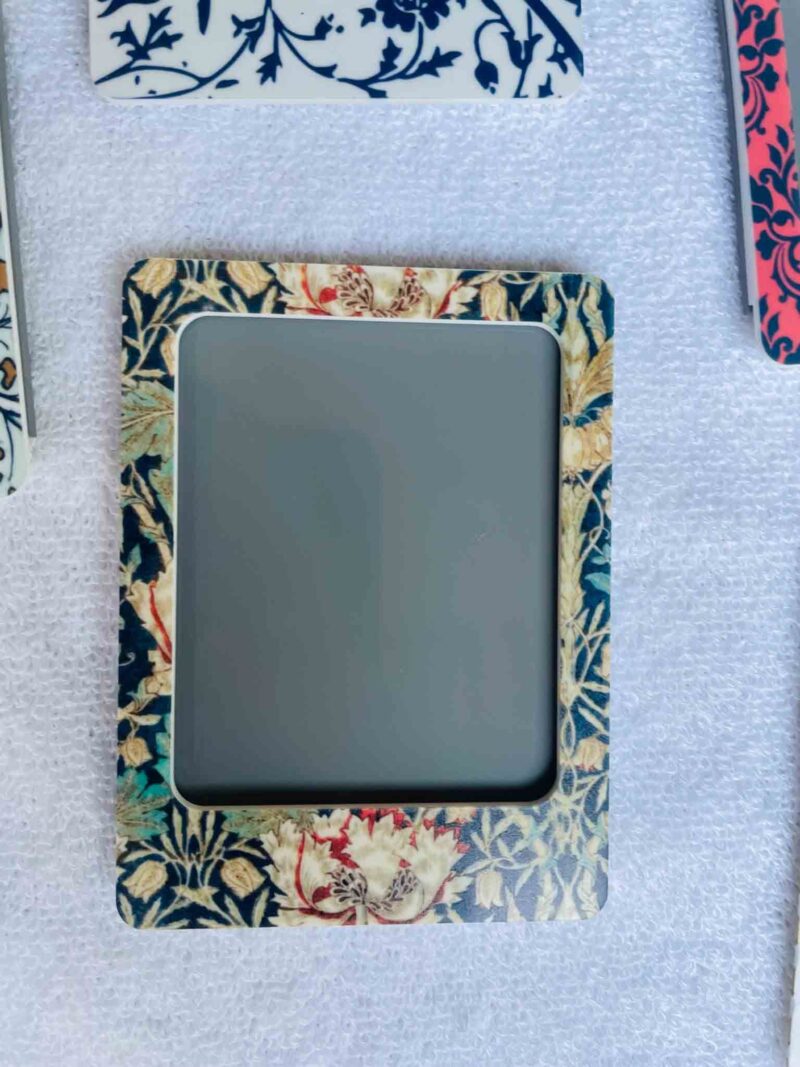 Pattern portrait photo magnets - Bubbly Decors