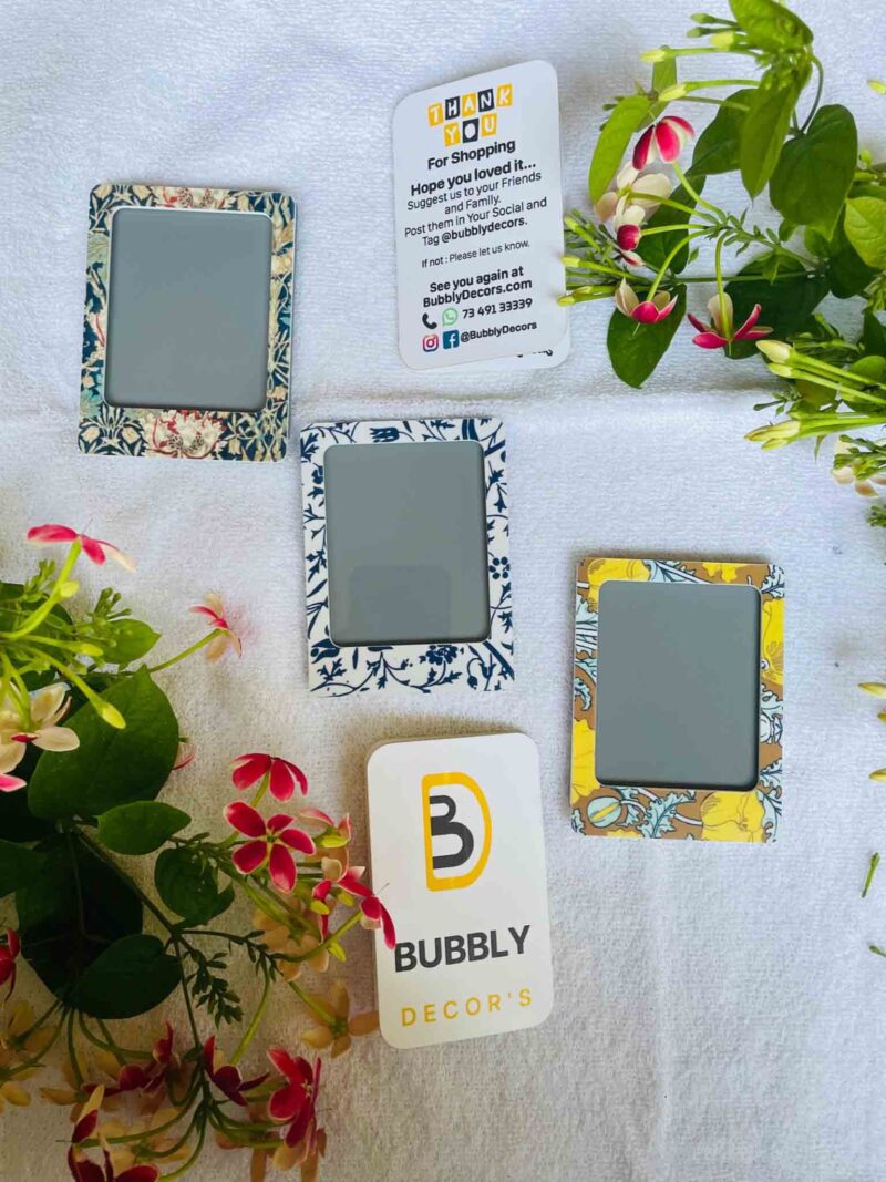 Pattern portrait photo magnets - Bubbly Decors