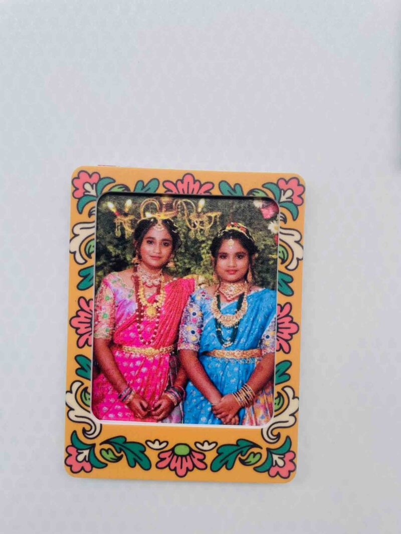 Pattern portrait photo magnets - Bubbly Decors