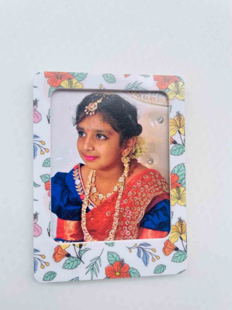 Pattern portrait photo magnets - Bubbly Decors