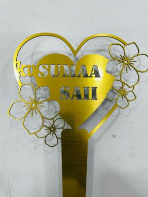 cake topper hearts theme - Bubbly Decors