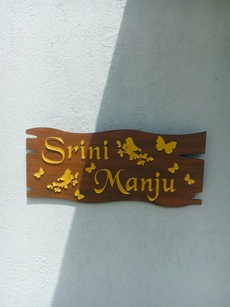 name board couple - Bubbly Decors