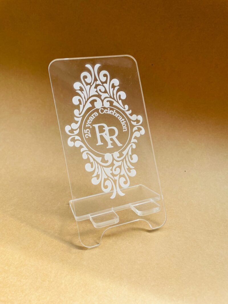 Mobile stand with mono logo - Bubbly Decors