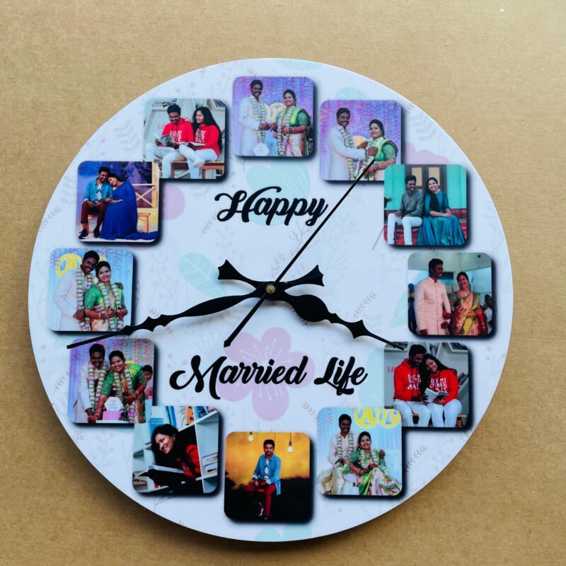 Wall clock with photos and message - Bubbly Decors