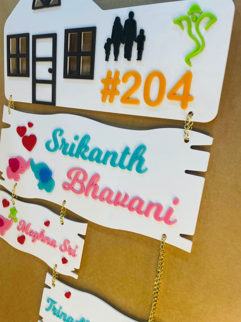 Name Board Family Acrylic - Bubbly Decors
