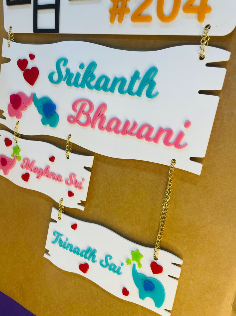 Name Board Family Acrylic - Bubbly Decors