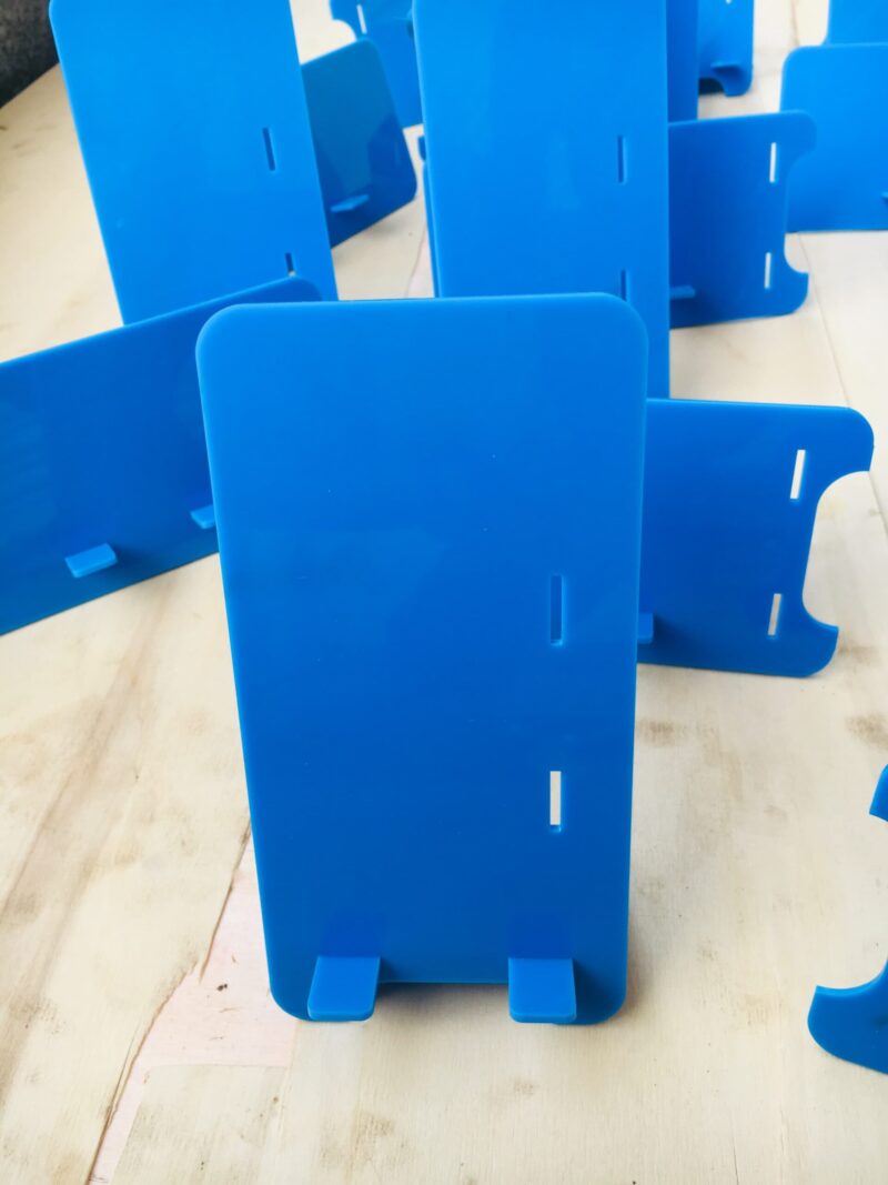 Mobile stand - Bubbly Decors