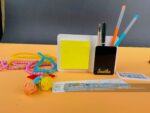Magnetic note pad pen holder - Bubbly Decors