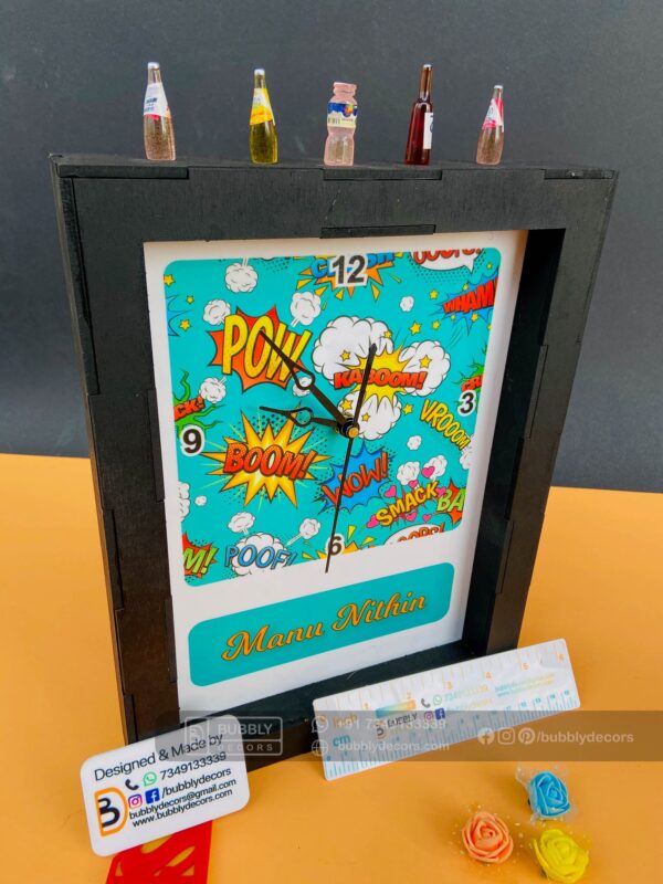 Box name Clock - Bubbly Decors