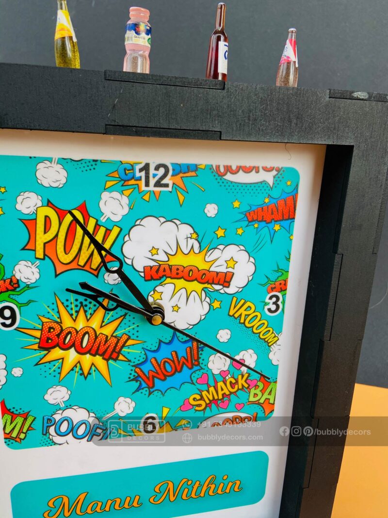 Box name Clock - Bubbly Decors