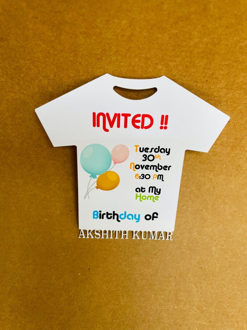 Birthday invitation shirt model - Bubbly Decors