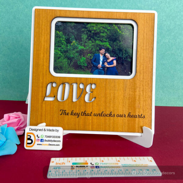 Wood desk quote frame - Bubbly Decors