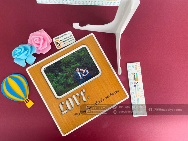 Wood desk quote frame - Bubbly Decors