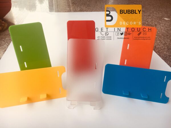 Mobile stand - Bubbly Decors