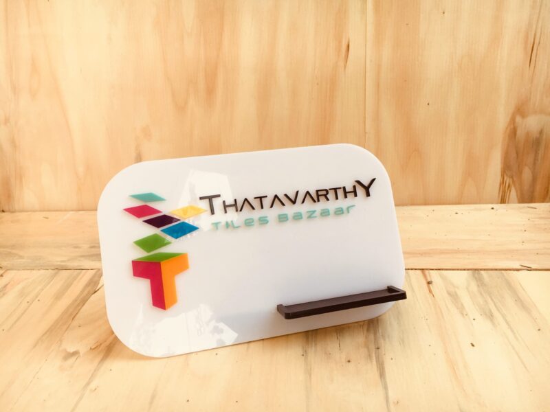Visiting cards holder with brand or name - Bubbly Decors