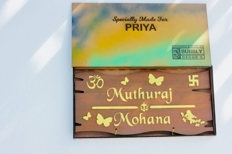 Wooden name board 2 step - Bubbly Decors